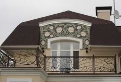 Керамические панно для фасадов жилого и гостевого домов